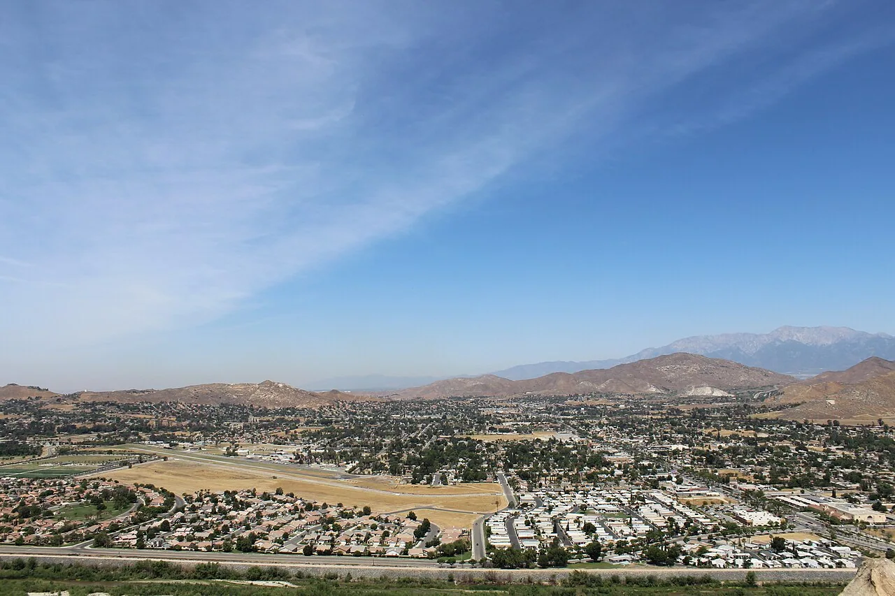 Commercial Roofing in Corona, CA Commercial Roofing in Corona, CA